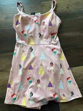 Her Universe Disney Princess Dress - Size Small